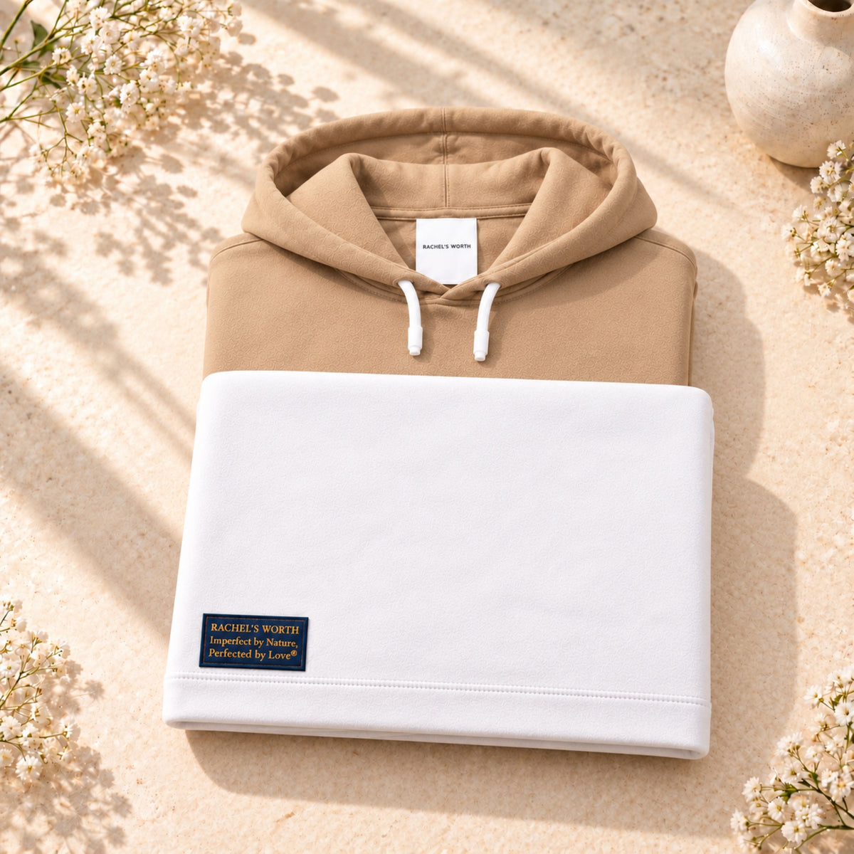 Sudadera con capucha de algodón para mujer con triángulos de identidad segura
