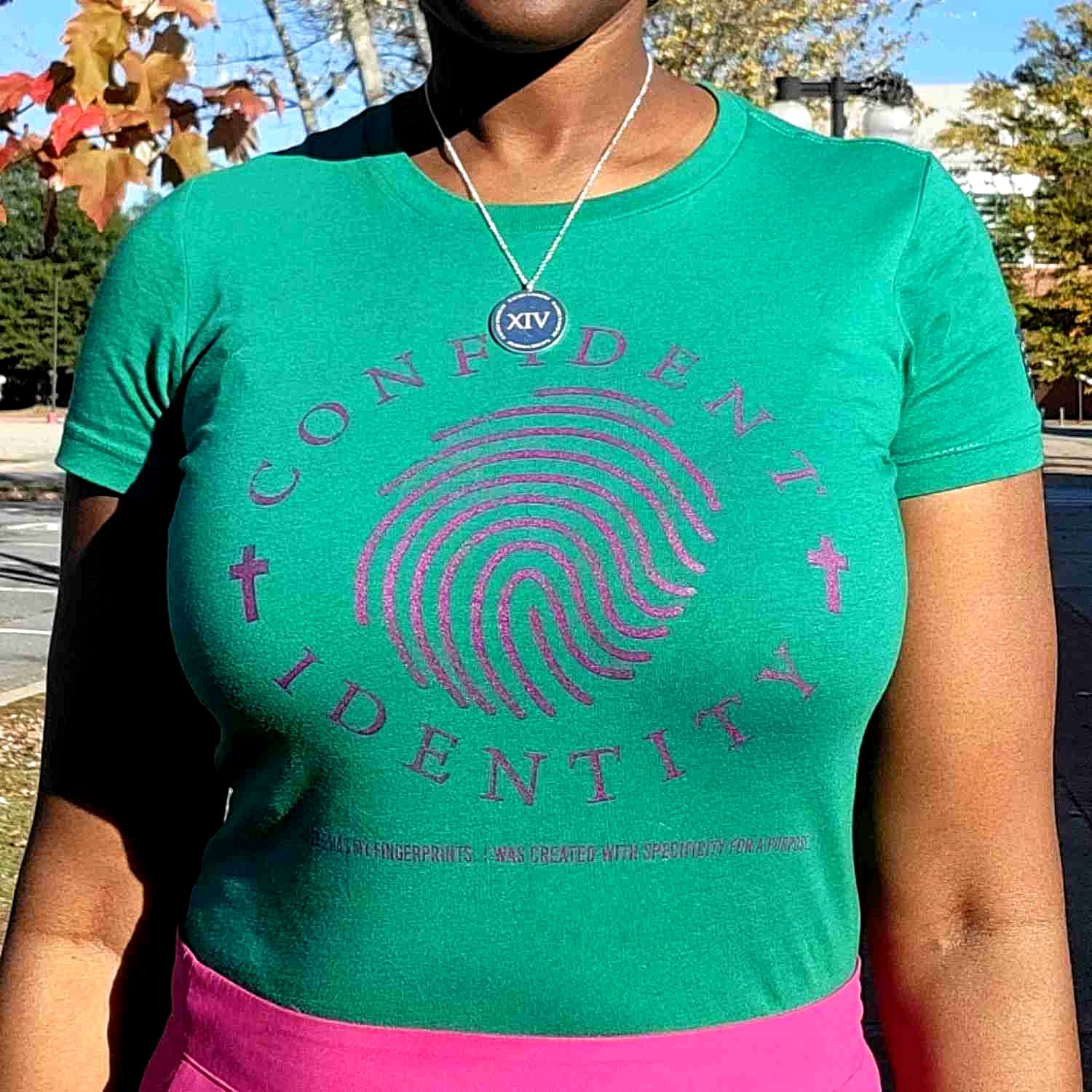 Kelly Green Slim Fit Confident Identity Tee Close Up